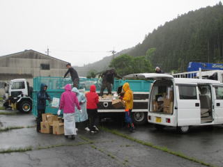 ＰＴＡ廃品回収の様子②