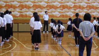 全校朝会の様子①